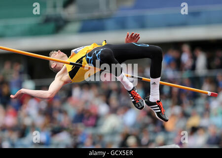 Matthew ROBERTS Männer Hochsprung Finale 2016 britischen Meisterschaften; Birmingham Alexander Stadion UK. Stockfoto