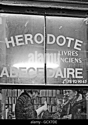 Blick Auf Die Stadt - Lyon. Eine allgemeine Ansicht eines Buchladens in Lyon, Frankreich Stockfoto