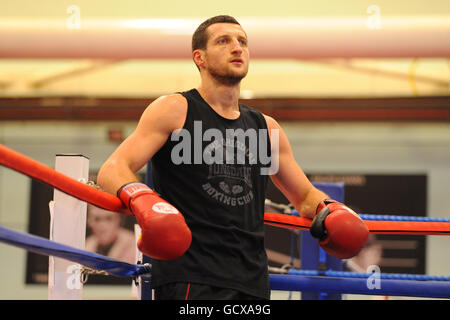 Boxen - Carl Froch Work Out - English Institue of Sport. Carl Froch während der Medienarbeit am Englischen Institut für Sport, Sheffield. Stockfoto