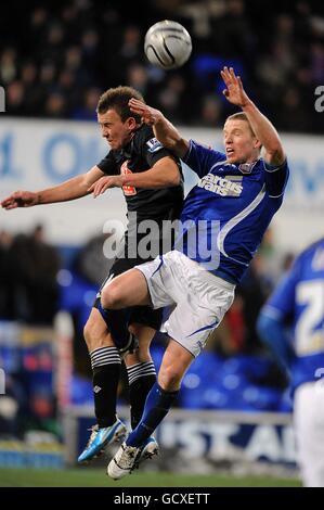 Fußball - Carling Cup - Viertelfinale - Ipswich Town / West Bromwich Albion - Portman Road. Grant Leadbitter von Ipswich Town (rechts) und Simon Cox von West Bromwich Albion (links) kämpfen um den Ball. Stockfoto