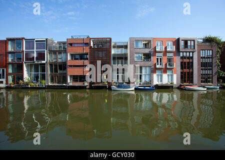 Modernen Grachtenhäuser auf Borneo Insel, Amsterdam, Holland, Niederlande, Europa Stockfoto