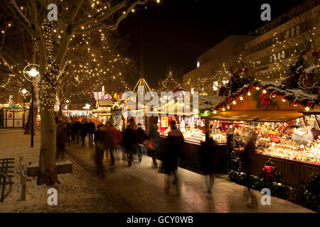 Weihnachtsmarkt, Kleppingstrasse, Dortmund, Ruhrgebiet, Nordrhein-Westfalen Stockfoto