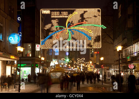 Weihnachtsmarkt am Kettwiger Straße, Essen Licht Wochen, Essen, Ruhrgebiet, Nordrhein-Westfalen Stockfoto