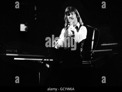 Die ursprüngliche Aufstellung der Rock Band "Kansas" live im Konzert in der Hollywood-Sportatorium, Hollywood, FL. im Jahr 1980. Stockfoto