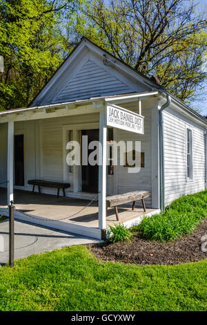 Das original aus Holz Bürogebäude von Jack Daniels auf dem Gelände der Destillerie in Lynchburg, Tennessee verwendet Stockfoto