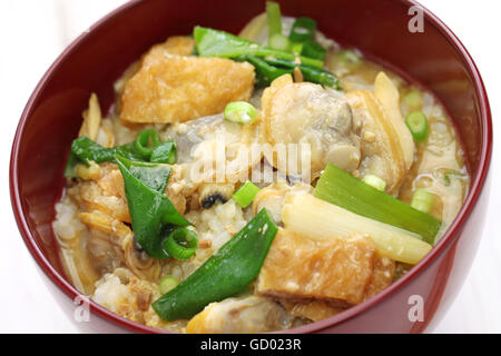 Fukagawadon, japanisches traditionelles Essen Fukagawadon, Miso-Geschmack gekocht Muscheln Reisschüssel, japanisches traditionelles Essen Stockfoto
