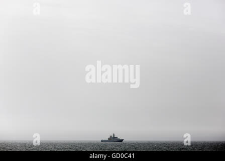 HDMS Ejnar Mikkelsen königliche dänische Marine Patrouillenboot auf Patrouille im Freiwasser in der Nähe von Maniitsoq, Grönland Stockfoto