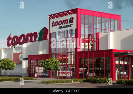 Toom Baumarkt in Troisdorf / Deutschland. Toom ist eines der größten