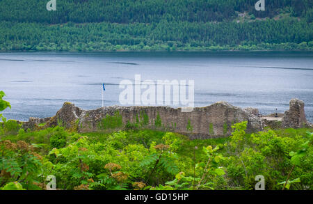 Urquhart Castle neben Loch Ness, Schottland Stockfoto