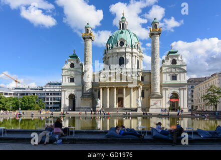 Wien, Wien: Kirche Karlskirche am quadratischen Karlsplatz, Austria, Wien, 04. Stockfoto