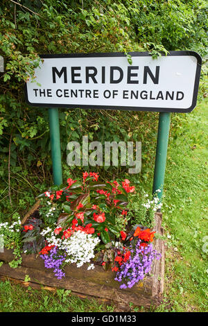 Eingang zum Dorf Meriden Zeichen West Midlands UK Stockfoto