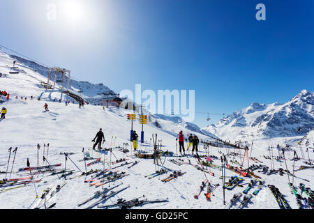 Skigebiet Courmayeur, Aosta-Tal, Italienische Alpen, Italien, Europa Stockfoto