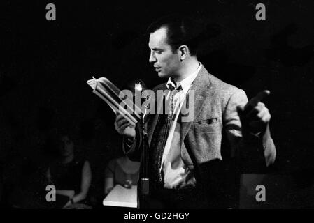 Jack Kerouac in ein Poesie-Lesung Stockfoto