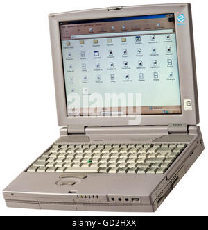 EDP,Computer,Toshiba Satellite 220CS Notebook,133 Megahertz Pentium Prozessor,16 MB EDO RAM,erweiterbar bis zu 144 Megabyte,Diskettenlaufwerk,Festplatte,35 Großbritannien,USB-Anschluss,Computer,eingeschaltet,Original mit Windows 95 geliefert,aktualisiert mit Microsoft Windows 98,Japan,1996,Laptop-Computer,Laptops,Intel Inside,Computertechnik,Hardware,Elektronik,Geschichte des Computers,Japanisch,Made in Japan,Ausschneiden-Technik,Ausschneiden-Daten-90er Jahre,zusätzliche Informationen,Ausschneiden-Technik,Ausschneiden-Technik,Ausschnittrechte90S Stockfoto