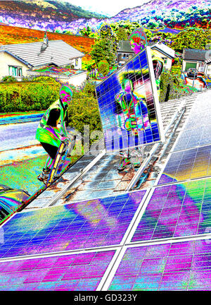 Techniker Montage solar Photovoltaik Paneele zu meinem Haus Dach in Ambleside, Cumbria, UK. Stockfoto