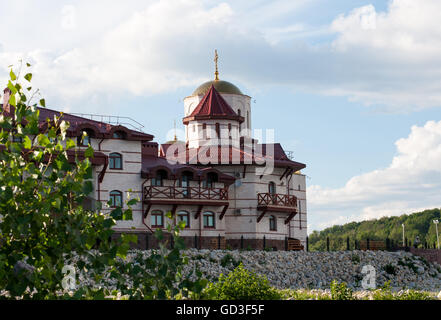 Vinnovka, Russland - 25. Juni 2016. Svyato-Bogorodicky Kloster, Russland Stockfoto