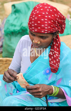 Indianerin, Haat Basar, Bastar, Chhattisgarh, Indien, Asien Stockfoto