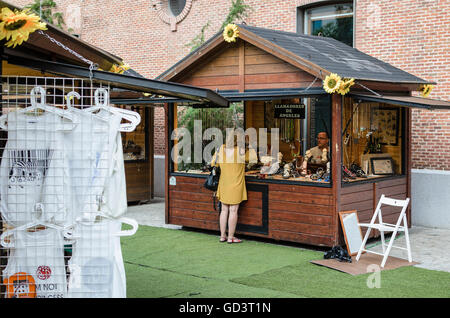 Madrid, Spanien, 11 St Juli 2016.  Ein Sommertag in Conde Duque Center, Madrid, Spanien anzeigen Enrique Davó/Alamy Live-Nachrichten. Stockfoto