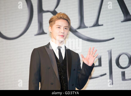 Jun-Su (JYJ), 11. Juli 2016: XIA (Junsu) stellt während einer Pressekonferenz, die Förderung einer neuen musikalischen "Dorian Gray" in Seoul, Südkorea. Das Musical basiert auf Oscar Wildes Roman "Das Bildnis des Dorian Gray" und Junsu spielt die Hauptrolle Dorian Gray. Das kreative Musical wird im Seongnam Arts Center Opera House in Südkorea am 3. September 2016 eröffnet. © Lee Jae-Won/AFLO/Alamy Live-Nachrichten Stockfoto