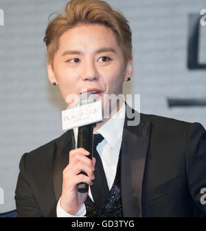 Jun-Su (JYJ), 11. Juli 2016: XIA (Junsu) nimmt an einer Pressekonferenz, die Förderung einer neuen musikalischen "Dorian Gray" in Seoul, Südkorea. Das Musical basiert auf Oscar Wildes Roman "Das Bildnis des Dorian Gray" und Junsu spielt die Hauptrolle Dorian Gray. Das kreative Musical wird im Seongnam Arts Center Opera House in Südkorea am 3. September 2016 eröffnet. © Lee Jae-Won/AFLO/Alamy Live-Nachrichten Stockfoto