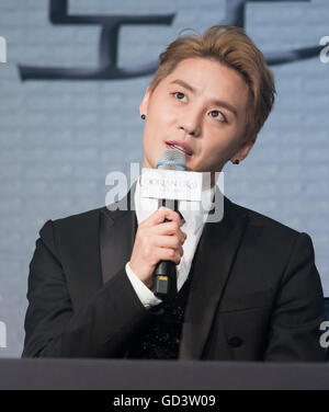 Jun-Su (JYJ), 11. Juli 2016: XIA (Junsu) nimmt an einer Pressekonferenz, die Förderung einer neuen musikalischen "Dorian Gray" in Seoul, Südkorea. Das Musical basiert auf Oscar Wildes Roman "Das Bildnis des Dorian Gray" und Junsu spielt die Hauptrolle Dorian Gray. Das kreative Musical wird im Seongnam Arts Center Opera House in Südkorea am 3. September 2016 eröffnet. © Lee Jae-Won/AFLO/Alamy Live-Nachrichten Stockfoto