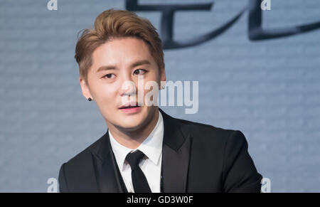 Jun-Su (JYJ), 11. Juli 2016: XIA (Junsu) nimmt an einer Pressekonferenz, die Förderung einer neuen musikalischen "Dorian Gray" in Seoul, Südkorea. Das Musical basiert auf Oscar Wildes Roman "Das Bildnis des Dorian Gray" und Junsu spielt die Hauptrolle Dorian Gray. Das kreative Musical wird im Seongnam Arts Center Opera House in Südkorea am 3. September 2016 eröffnet. © Lee Jae-Won/AFLO/Alamy Live-Nachrichten Stockfoto