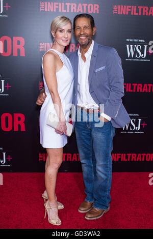 New York, NY, USA. 11. Juli 2016. Hilary Quinlan, Bryant Gumble im Ankunftsbereich der INFILTRATOR Premiere, AMC Lowes Lincoln Square, New York, NY 11. Juli 2016. Bildnachweis: Steven Ferdman/Everett Collection/Alamy Live-Nachrichten Stockfoto