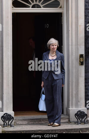 London, UK. 12. Juli 2016. Theresa kommt Mai für David Cameron letzten Kabinettssitzung. Bildnachweis: Nigel Pacquette/Alamy Live-Nachrichten Stockfoto