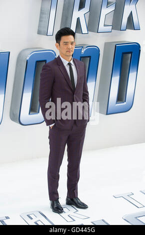 London, UK. 12. Juli 2016. John Cho besucht die UK-Premiere von "Star Trek Beyond" am Empire Leicester Square am 12. Juli 2016 in London, England. Bildnachweis: Gary Mitchell/Alamy Live-Nachrichten Stockfoto