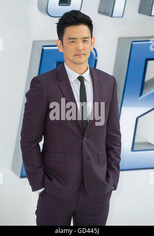 London, UK. 12. Juli 2016. John Cho besucht die UK-Premiere von "Star Trek Beyond" am Empire Leicester Square am 12. Juli 2016 in London, England. Bildnachweis: Gary Mitchell/Alamy Live-Nachrichten Stockfoto