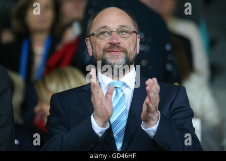 Aachen, Deutschland. 12. Juli 2016. Martin Schulz (SPD), Präsident des Europäischen Parlaments besucht die Eröffnungsfeier der Pferdesport-Turnier CHIO in Aachen, Deutschland, 12. Juli 2016. Foto: Friso Gentsch/Dpa/Alamy Live News Stockfoto