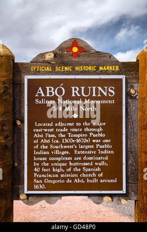Historische Markierung am Abo-Ruinen, Salinas Pueblo Missionen National Monument, New Mexico, USA Stockfoto