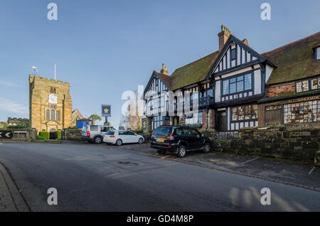 Straßenansicht des hübschen Ortes Goudhurst, Kent, UK Stockfoto