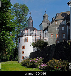 Berleburg, Haupthaus wurde Burg in1733 im Barockstil, Fürsten von Sayn-Wittgenstein-Berleburg, Bad Berleburg, Kreis Siegen-Wittgenstein, Nordrhein-Westfalen, Deutschland Stockfoto