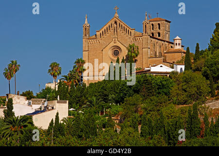 Pfarrei Kirche von Transfiguracio del Senyor (spätgotische mit hölzernen mallorquinischen Kanzel), Arta, Mallorca, Balearen, Spanien Stockfoto