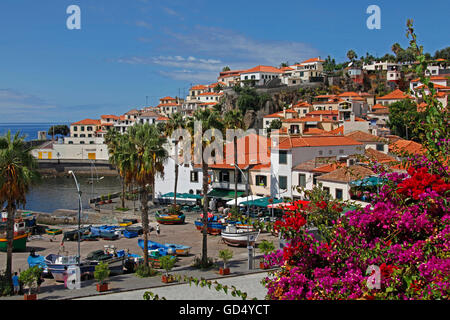 Fischerdorf Camara de Lobos, Atlantik, Insel Madeira, Portugal Stockfoto