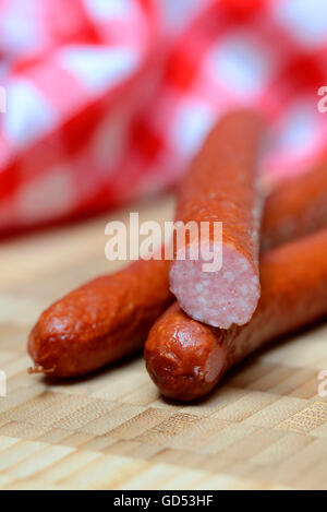 Kabanos, Cabanossi, Kabanossi, Reetdächern, TARCZYŃSKI, Dauerwurst Stockfoto