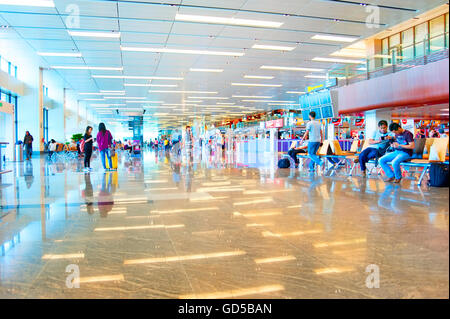 Modernes Interieur des internationalen Flughafen Changi in Singapur. Stockfoto