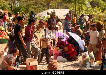 den Markt im Dorf Aituto im Süden von Osttimor in Südostasien. Stockfoto