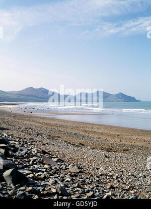 Blick vom Dinas Dinlle Strand Blickrichtung Süden Südwesten Yr eIFL.net und der Lleyn-Halbinsel. Gwynedd, North Wales, UK Stockfoto