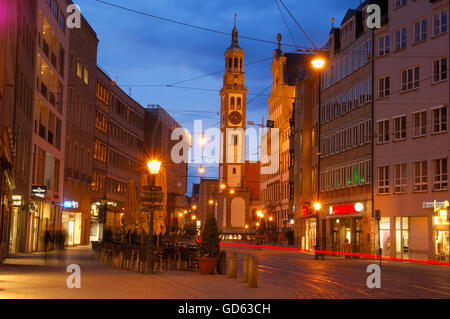 Augsburg, Maximilianstraße, Maximilianstraße, Perlach-Turm, Rathaus, romantische Straße, Romantische Strasse, Schwaben, Bayern, Deutschland, Europa Stockfoto