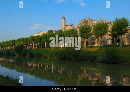 Auch Sankt Marien Dom, Armagnac Turm, Frankreich, Europa, Gers Fluss Gers-Abteilung, Stockfoto