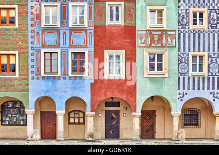 Bunte Häuser am Altmarkt in Poznan, Polen. Stockfoto