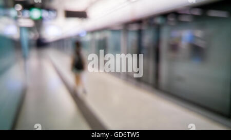 Unscharfen defokussierten abstrakten Hintergrund der Menschen in der u-Bahn Stockfoto