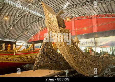 Das Royal Barges nationalen Museum in Banglamphu in der Stadt von Bangkok in Thailand in Südostasien. Stockfoto