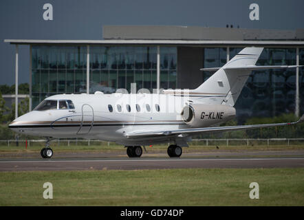 Farnborough, Hampshire, UK. 11. Juli 2016. Hawker 900XP auf der Farnborough Airshow für internationalen Handel. Stockfoto