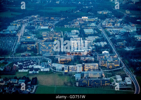 Luftaufnahme, Campus der Universität Dortmund, TU Dortmund University of Technology, Nachtszene, Luftaufnahme von Dortmund, Ruhrgebiet, Stockfoto