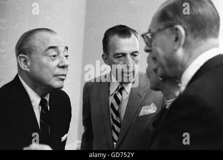 Richard Rodgers und Ed Sullivan Stockfoto