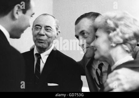 Richard Rodgers und Ed Sullivan Stockfoto