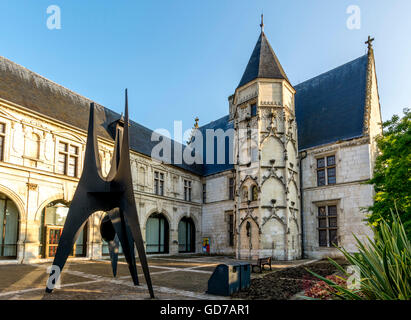 Bourges Europäische Kulturhauptstadt 2028, Hotel des Echevins, Museum Esteve, Departement Cher, Centre-Val de Loire, Frankreich, Europa Stockfoto